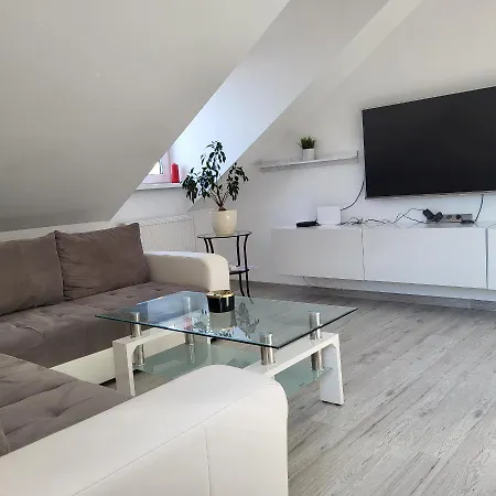 Apartament Centrum Apartment *